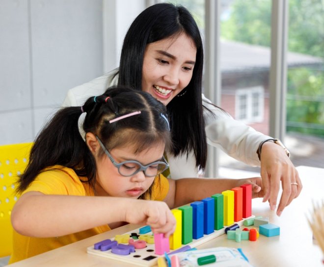 One-on-one child therapy session at Firststep Psychology.
