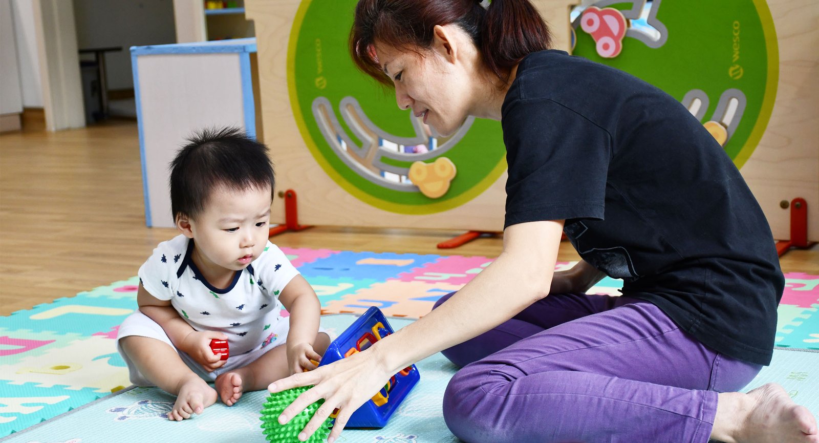 One-on-one child therapy session at Firststep Psychology.